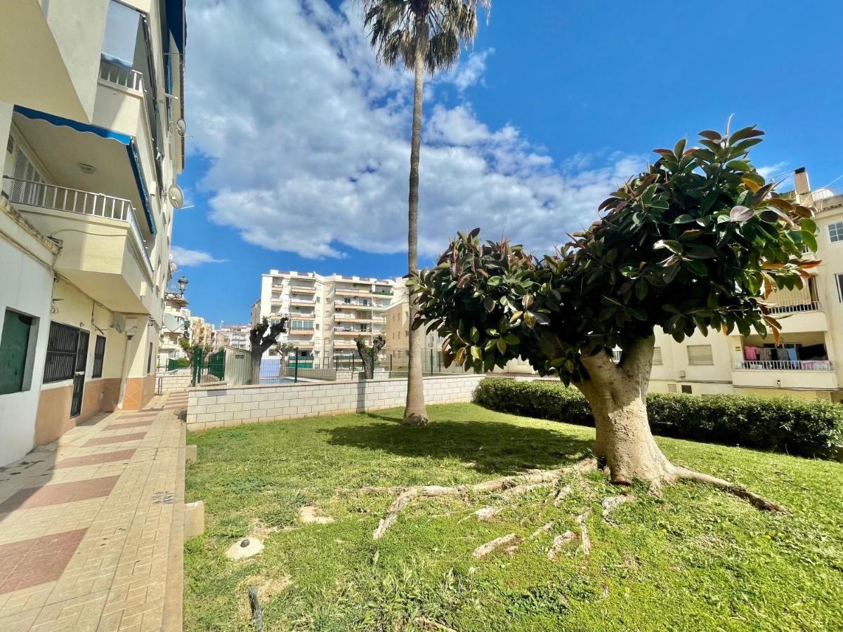 Apartamento Cerca De La Playa Torrecilla ネルハ エクステリア 写真
