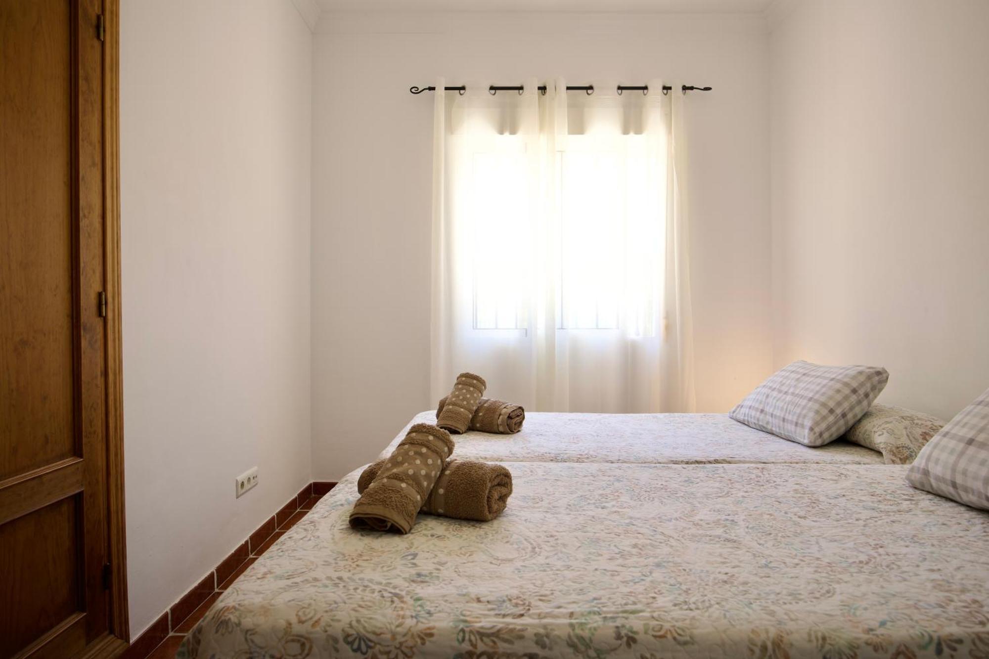 Apartamento Cerca De La Playa Torrecilla ネルハ エクステリア 写真